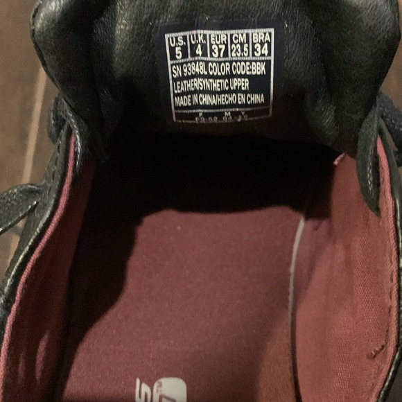 *KIDS* **2 items for $20* New black Sketchers running shoes - Picture 4 of 4